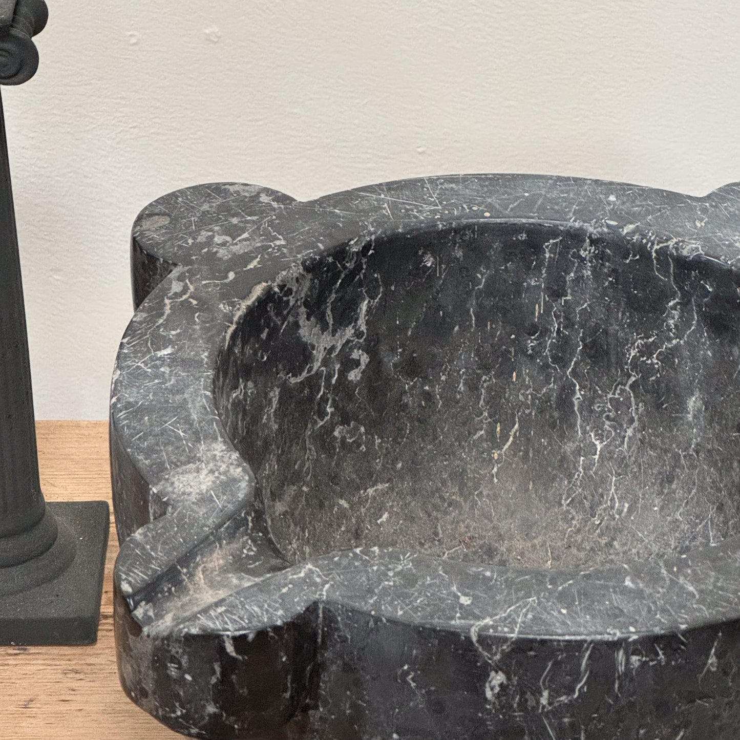 An Early 19th Century Black Marble Mortar