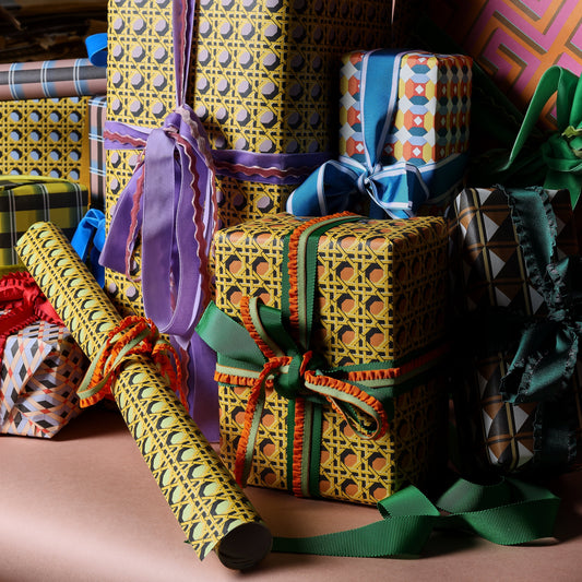 Domestic & International Christmas Delivery Deadlines.