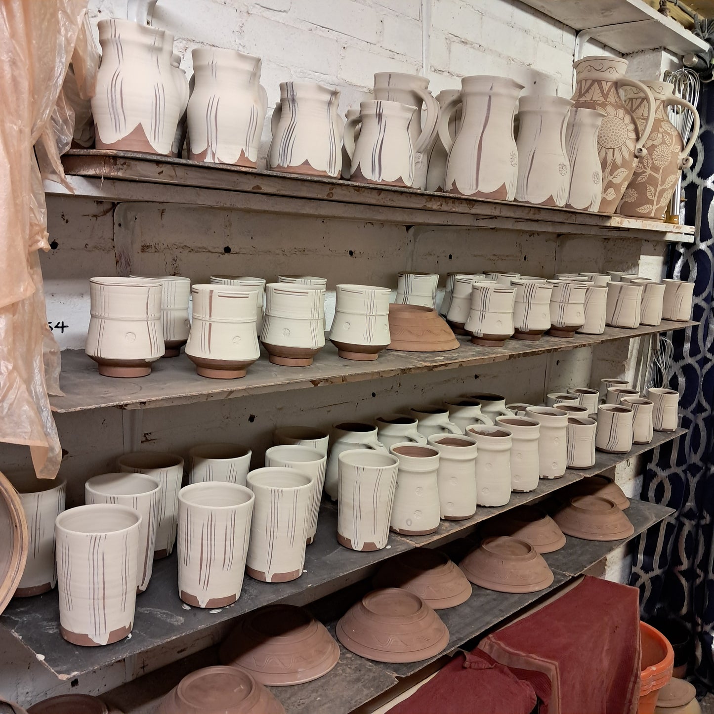 Slipware Tankard - Green/Cream