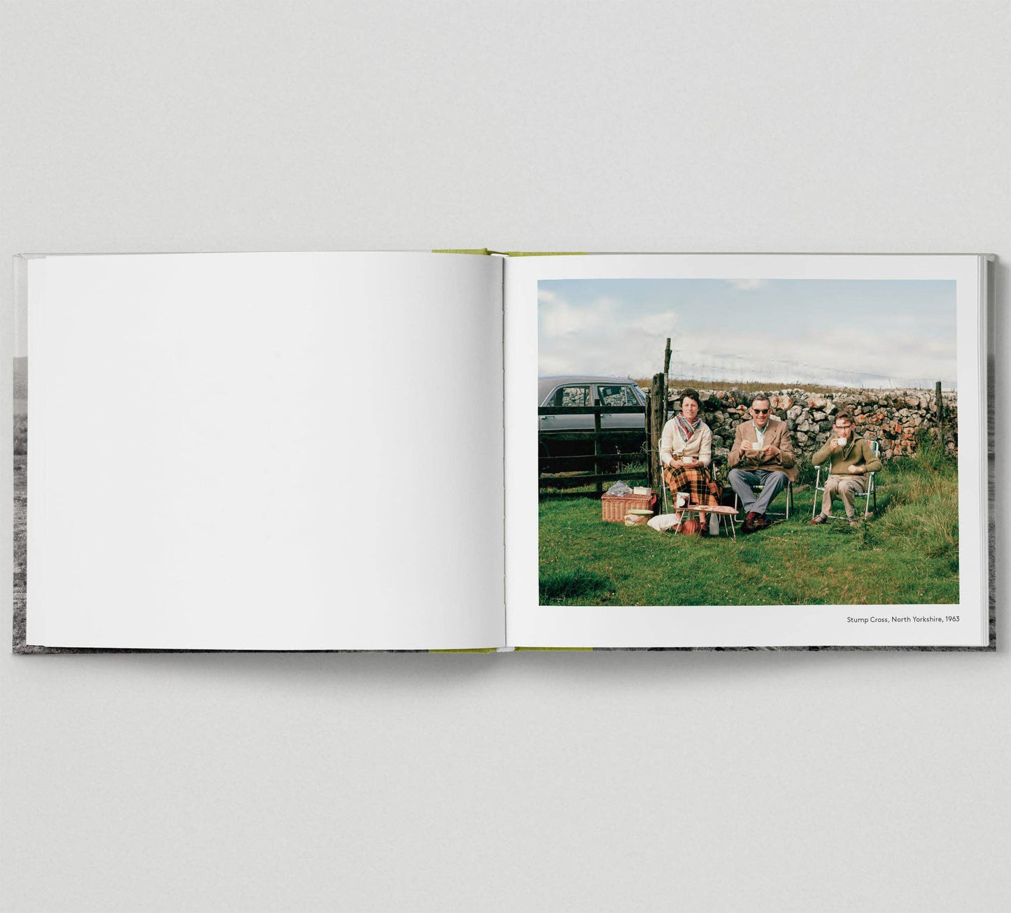 A Very British Picnic - Vintage Britain