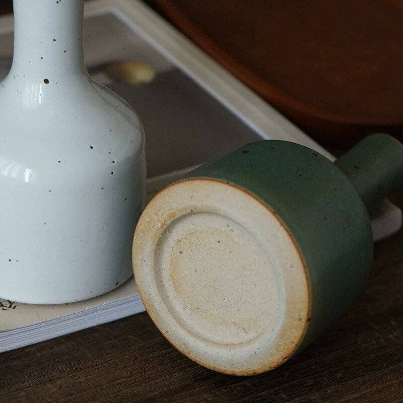 Handmade Ceramic Emerald Classic Vase: Green