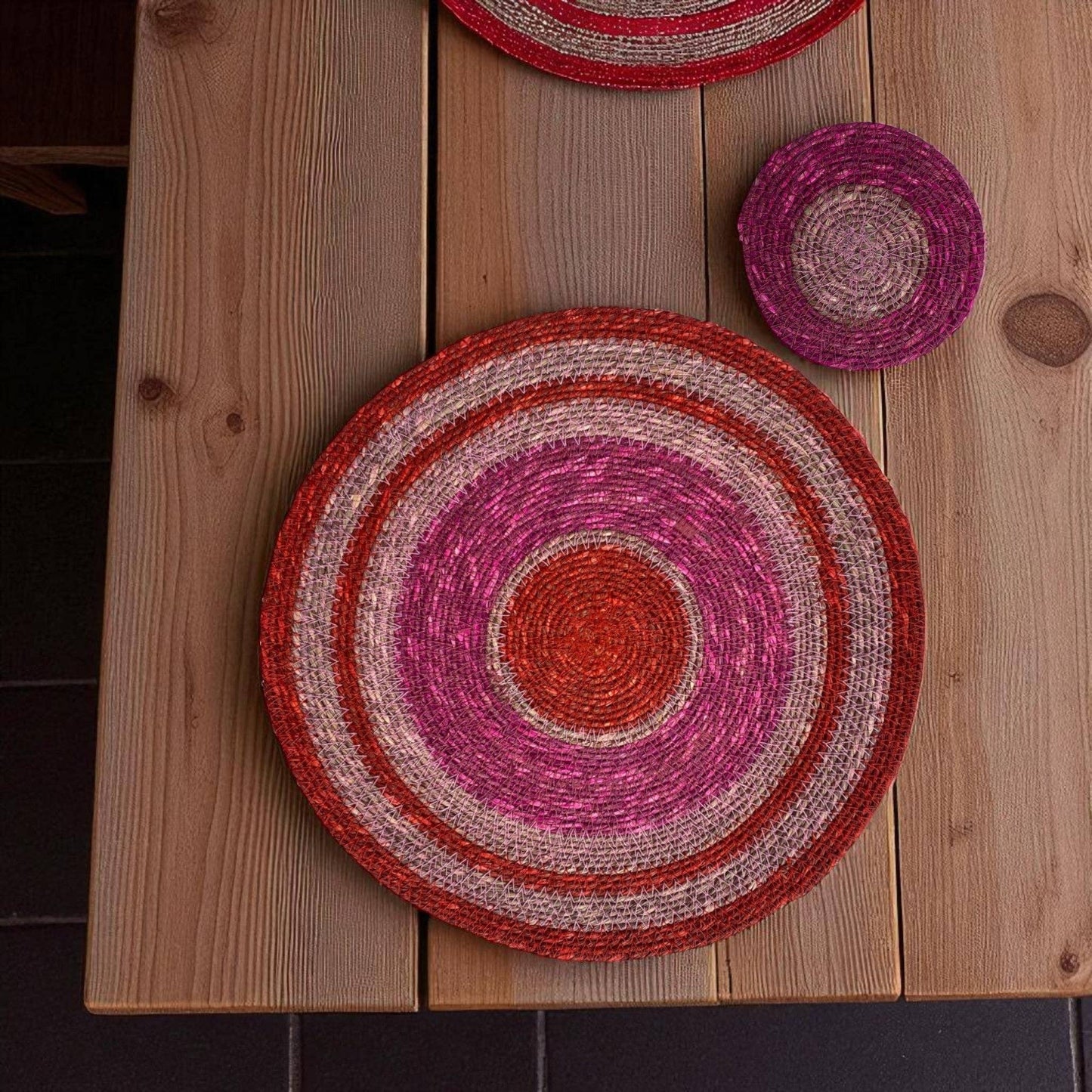 Seagrass Coaster - Guardsman Red / Venetian Pink: 4
