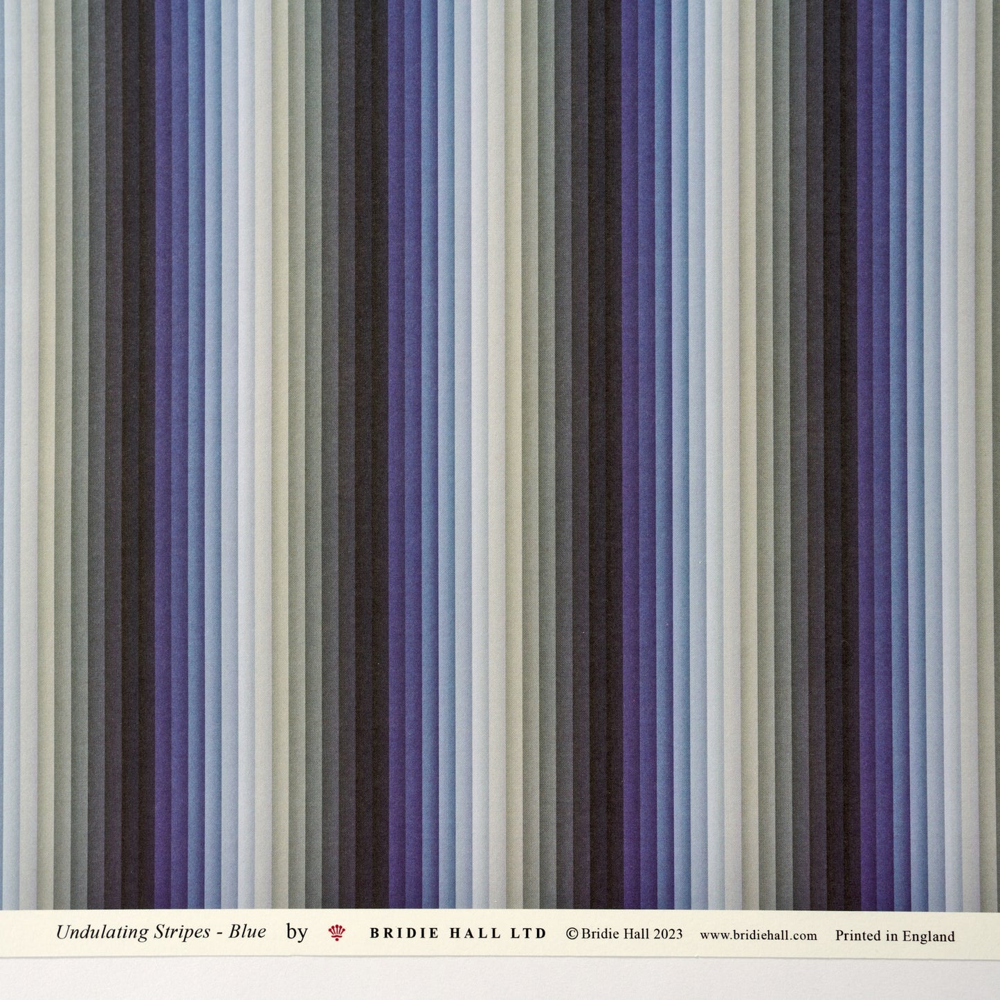 Undulating Stripes - 5 Sheets Of Blue Paper