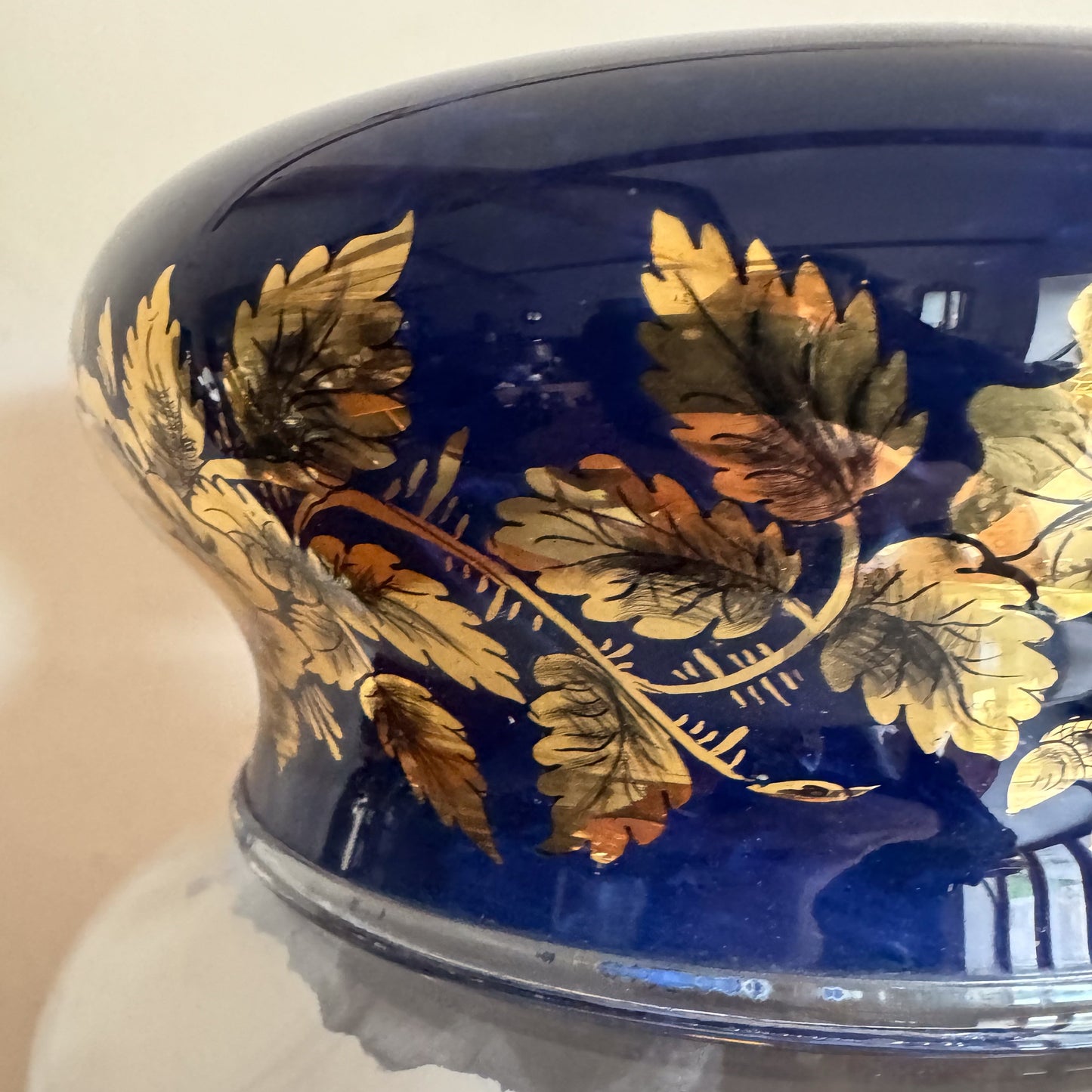 A Late 19th Century ‘Magnesia’ Apothecary Jar