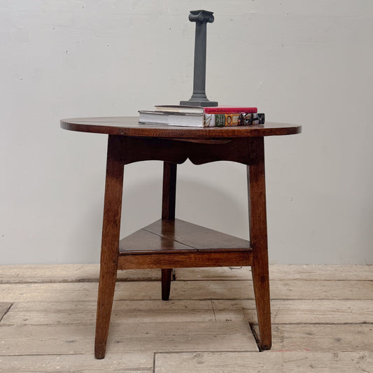 An Early 19th Century Oak Cricket Table