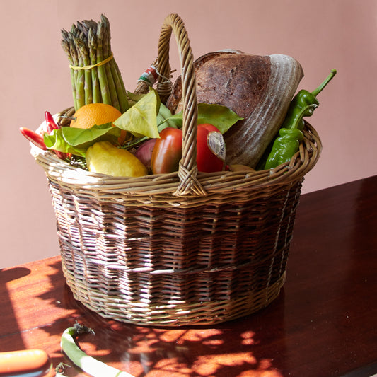Oval Shopper Willow Basket