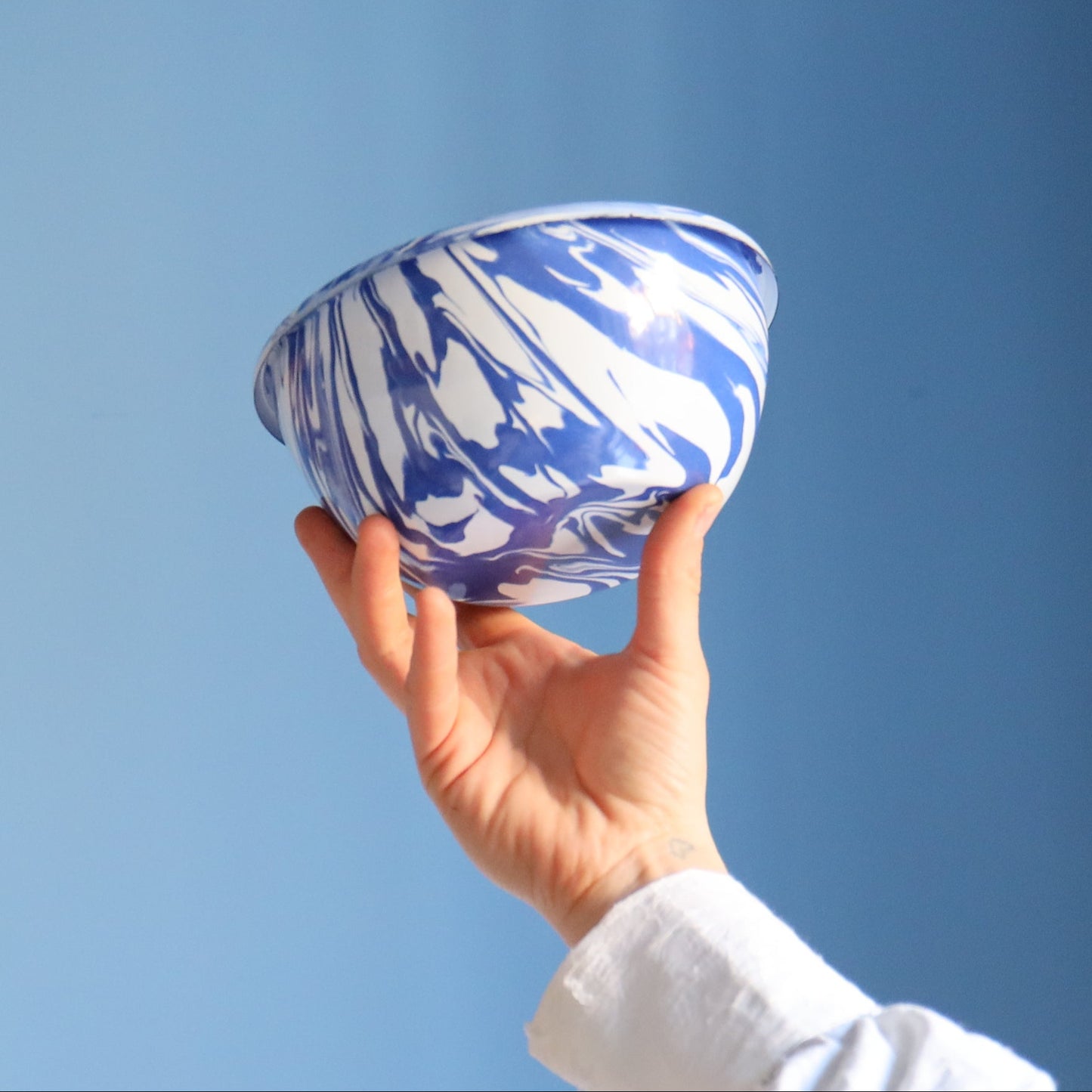 Hand Marbled 16 Piece Enamelware Dining Set - Blue