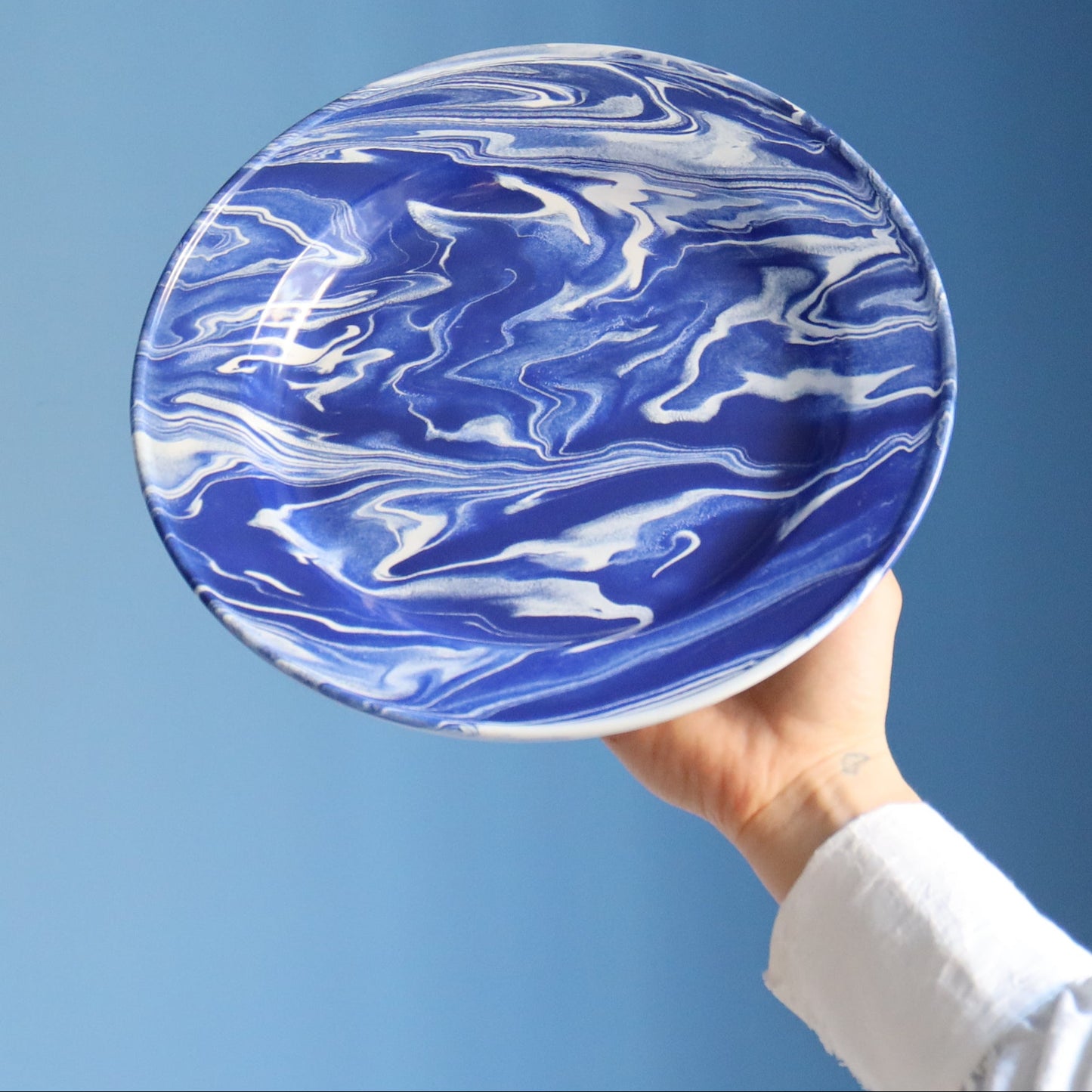 Hand Marbled 16 Piece Enamelware Dining Set - Blue