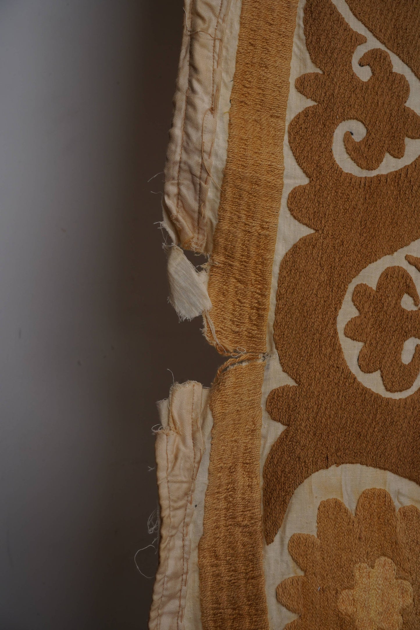 Handmade Vintage Suzani Throw