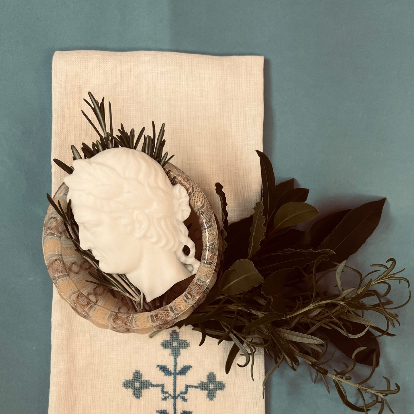 Bay & Rosemary Caesar Soap - AULUS VITELLIUS