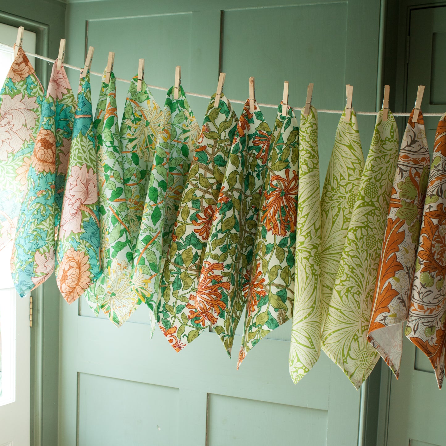 Willow Bough Napkin - Sky Blue & Leaf Green