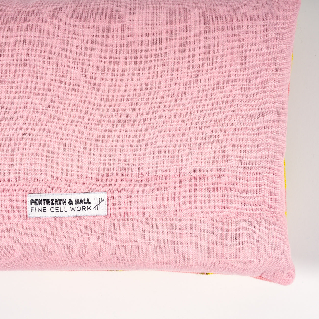 Tetrahedron Cushion - Yellow