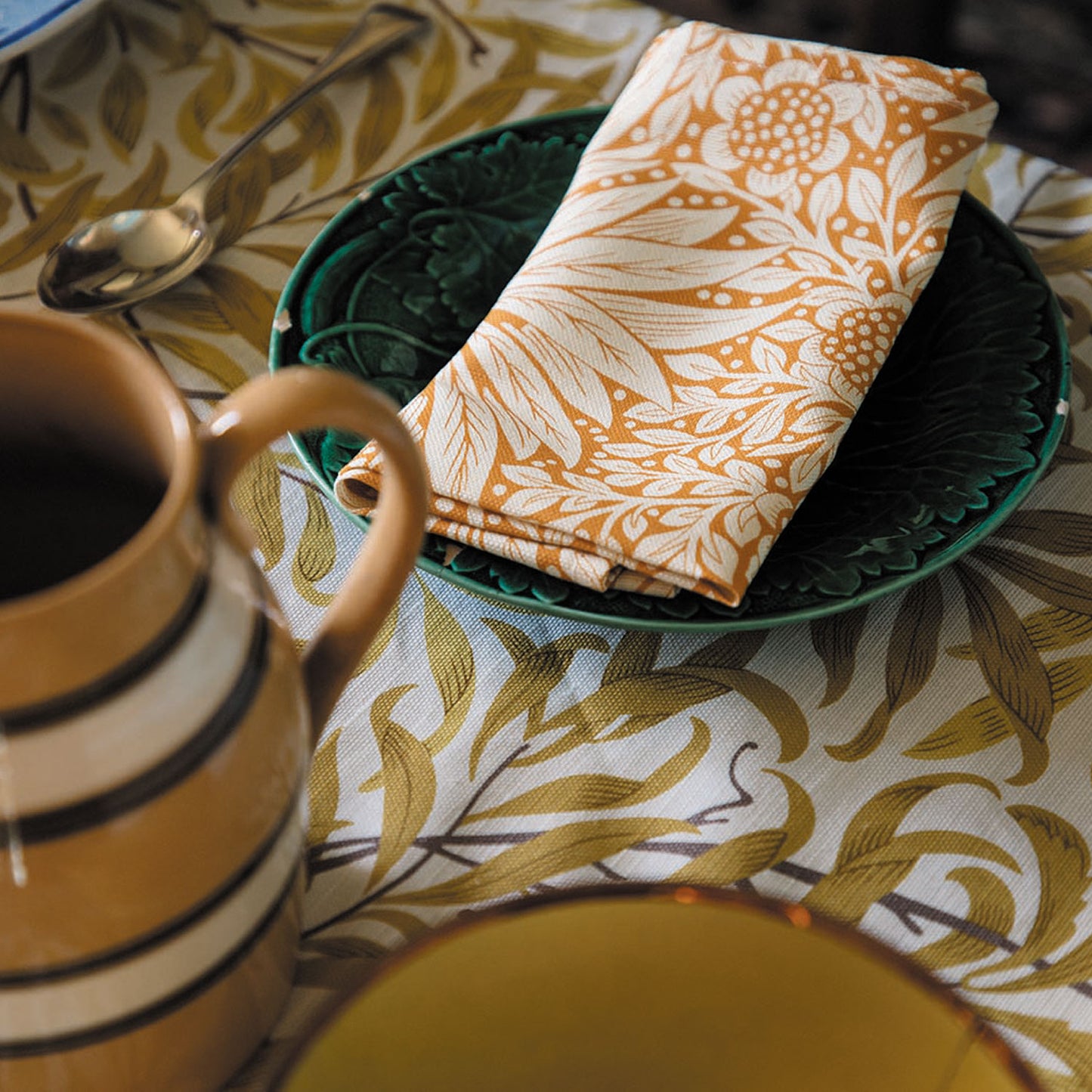 'Marigold' Summer Yellow/Chocolate Napkin - Cornubia Collection