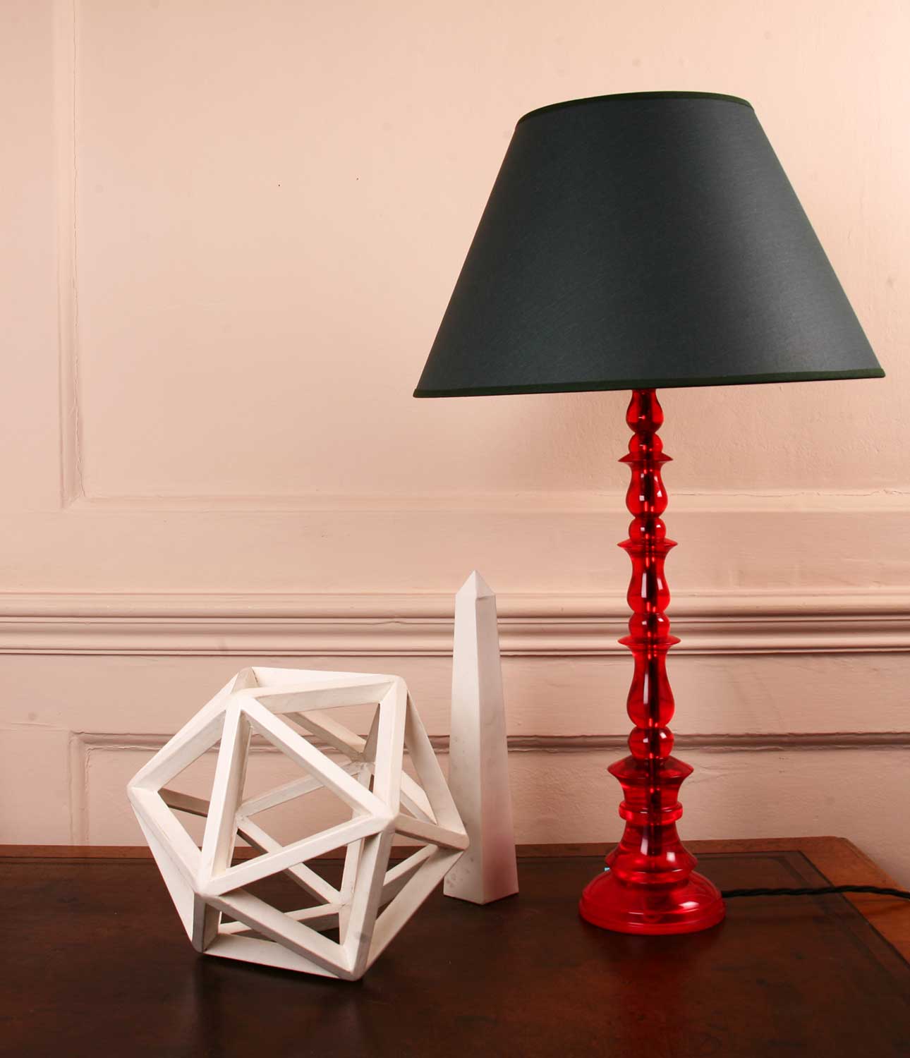 Spring Resin Lamp Red