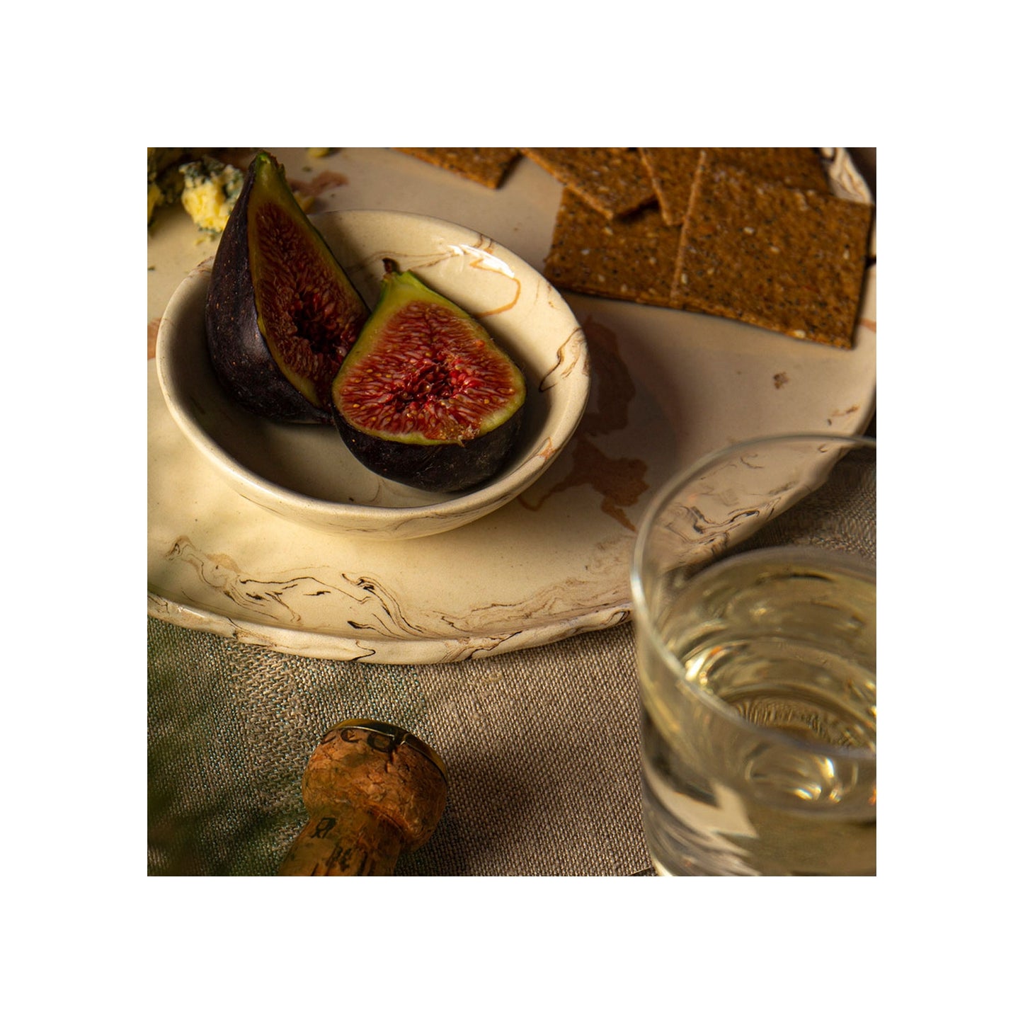 Cream Swirl Earthenware - Scalloped Dinner Plate